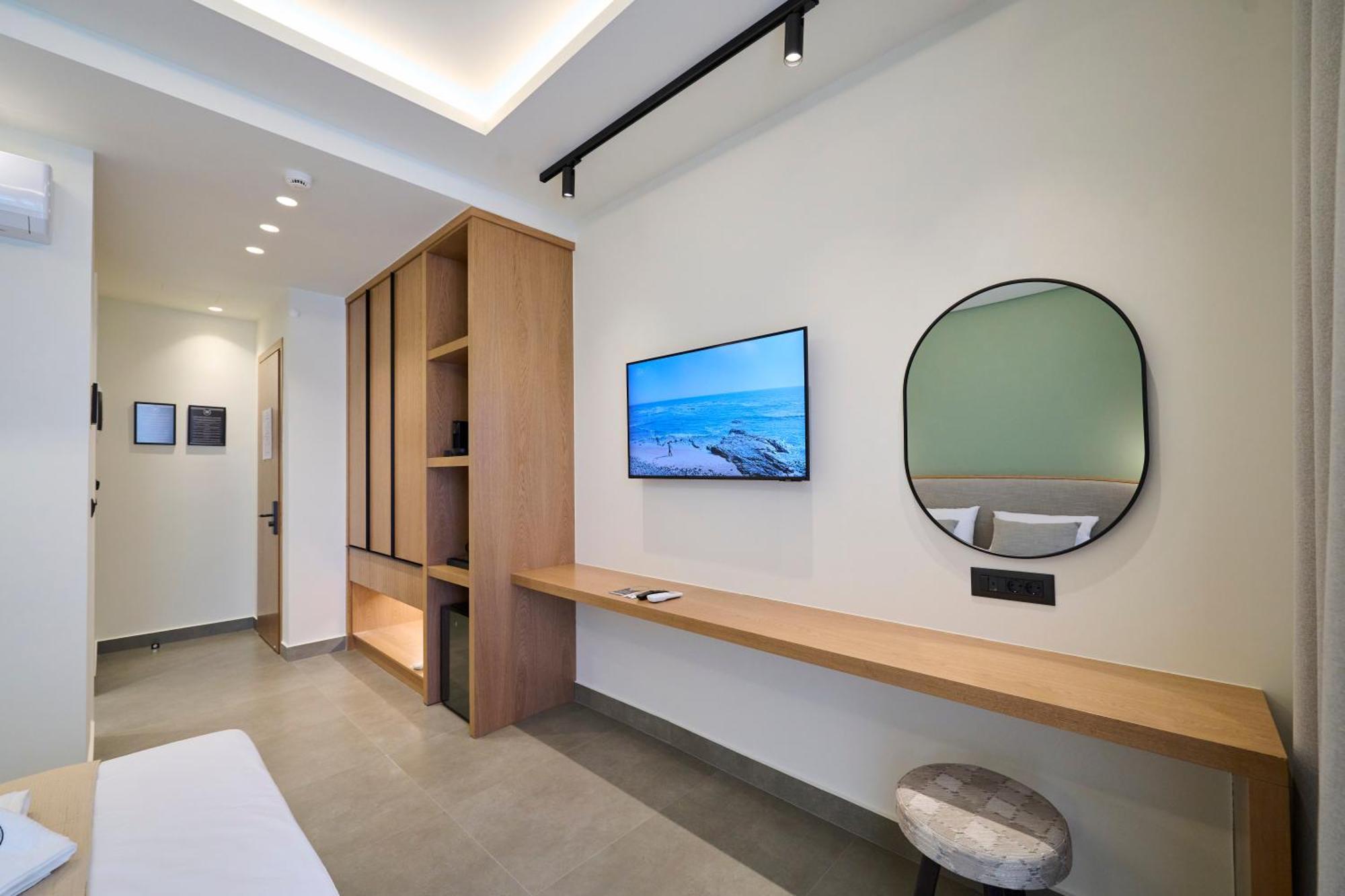 Monarco Executive Rooms Rhodes City المظهر الخارجي الصورة