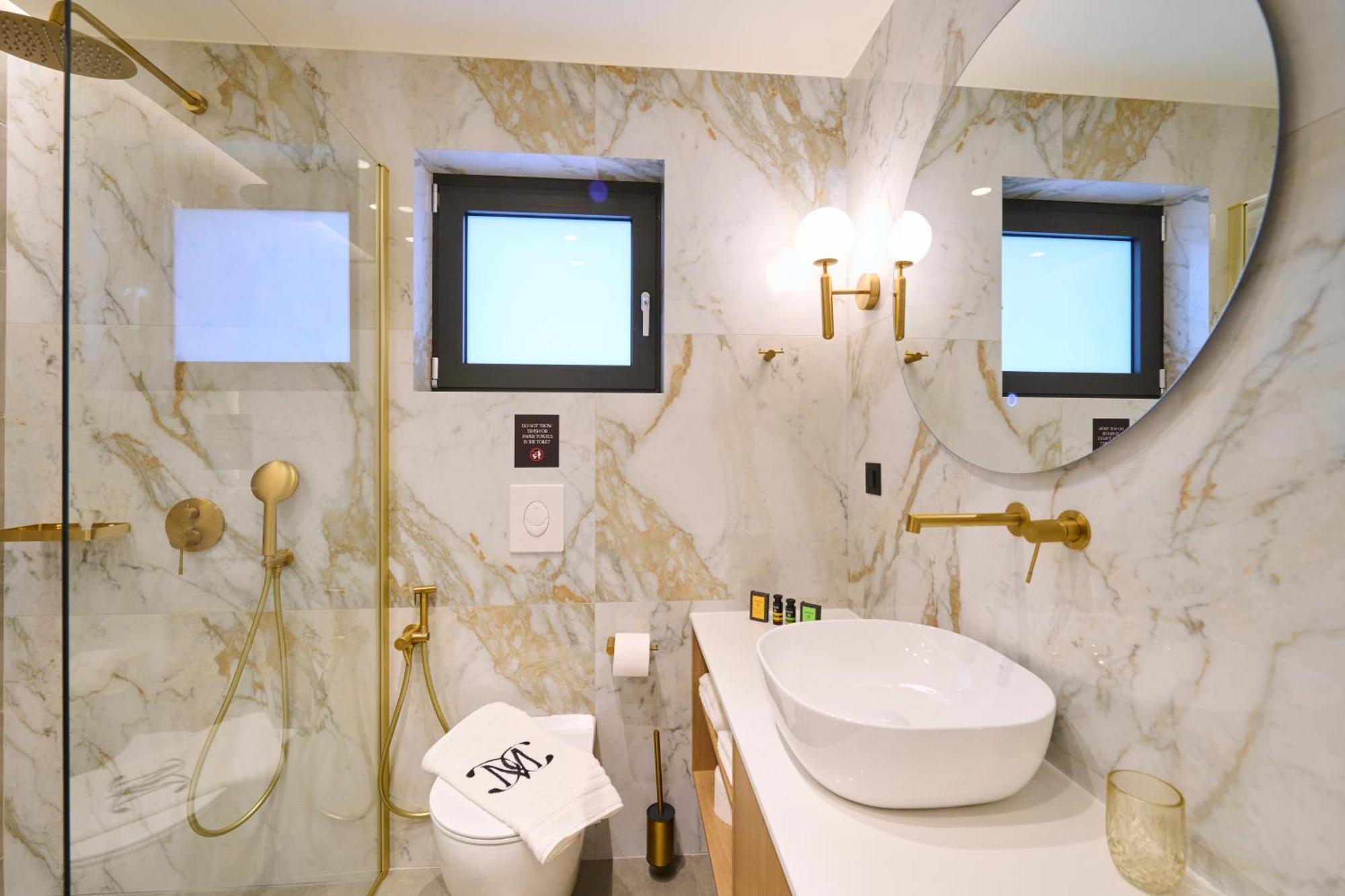 Monarco Executive Rooms Rhodes City المظهر الخارجي الصورة