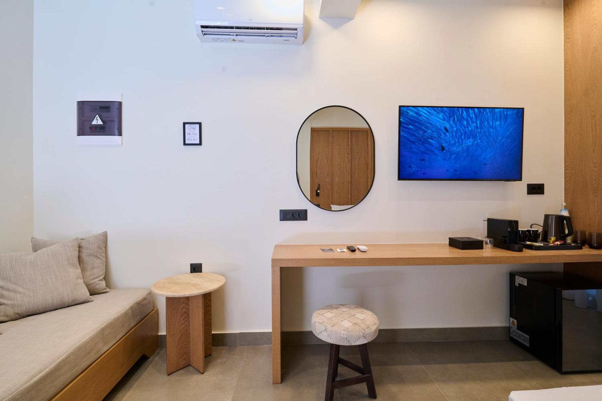 Monarco Executive Rooms Rhodes City المظهر الخارجي الصورة